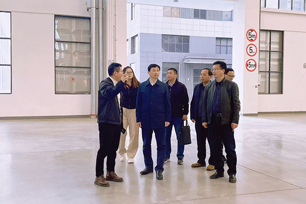 舒城县县长王万喜到公司考察调研工作